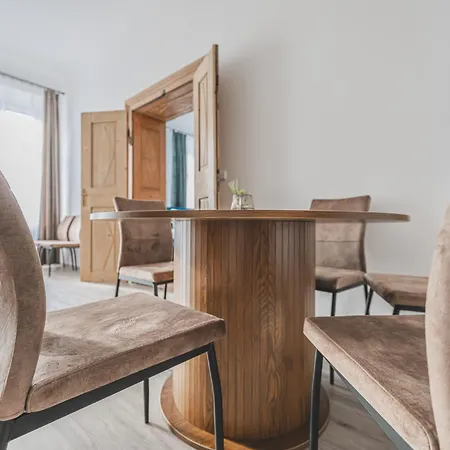 Appartement Rezidence Velké Náměstí, Prostorné Apartmány, Wifi Zdarma