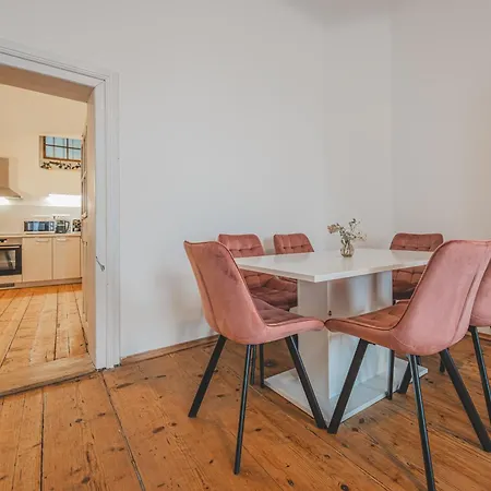 Rezidence Velké Náměstí, Prostorné Apartmány, Wifi Zdarma
