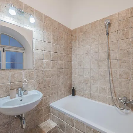 Rezidence Velké Náměstí, Prostorné Apartmány, Wifi Zdarma